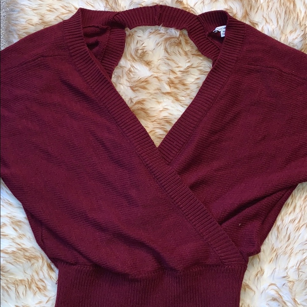 Crossbody Sweater Burgundy Blackless
